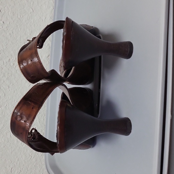 FRANCO SARTO farling brown round toe strap heels - Picture 2 of 7